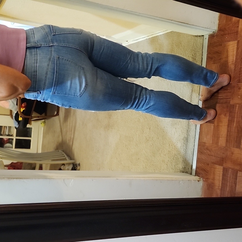 Ripped skinny jeans - Picture 2 of 5
